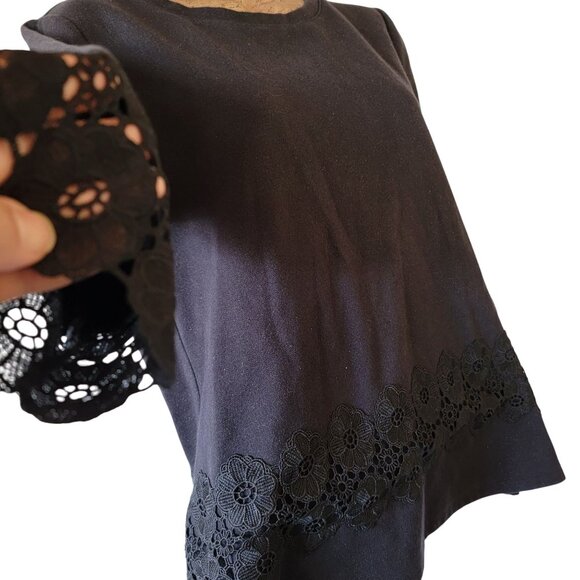 Talbots Petites Black 3/4 Sleeve Top With Floral Lace Hem & Sleeves - Picture 2 of 8